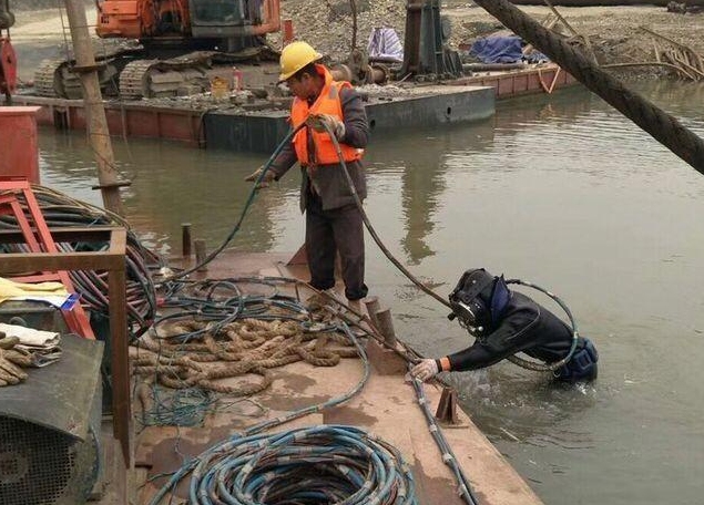 泰州潜水封堵打捞